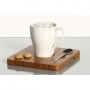 Becher Kaffeebecher mit Bambustablett und L�ffel