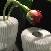 Vase Blumenvase aus Glas 23cm wei - matt