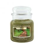 Village Candle Forest Hike Duftkerze im Glas 453g LE Village Candle Forest Hike Duftkerze im Glas 453g LE