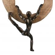 Skulptur z. Hngen Figur aus Alu u. Mango-Holz bronze 28cm / C
