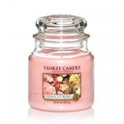 Yankee Candle Fresh Cut Roses Housewarmer 411g
