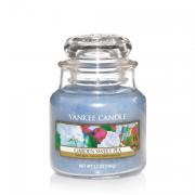 Yankee Candle Garden Sweet Pea Housewarmer 104g